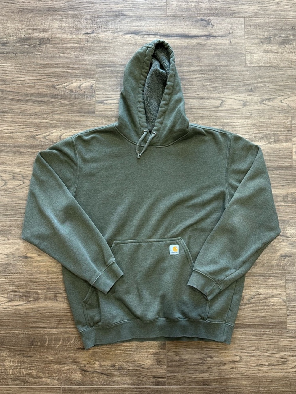 Carhartt | loose fit hoodie